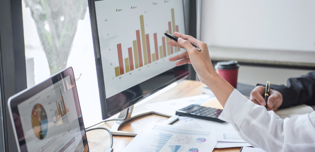 restaurant finances reports